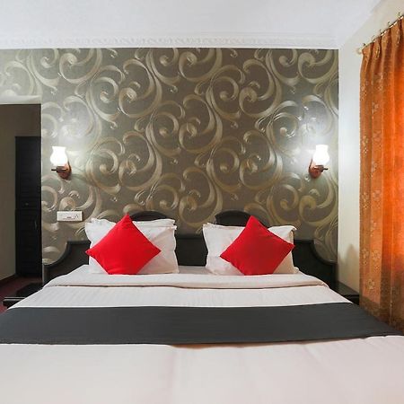 Capital O 72337 Hotel Konkan Tadka Мумбаи Экстерьер фото