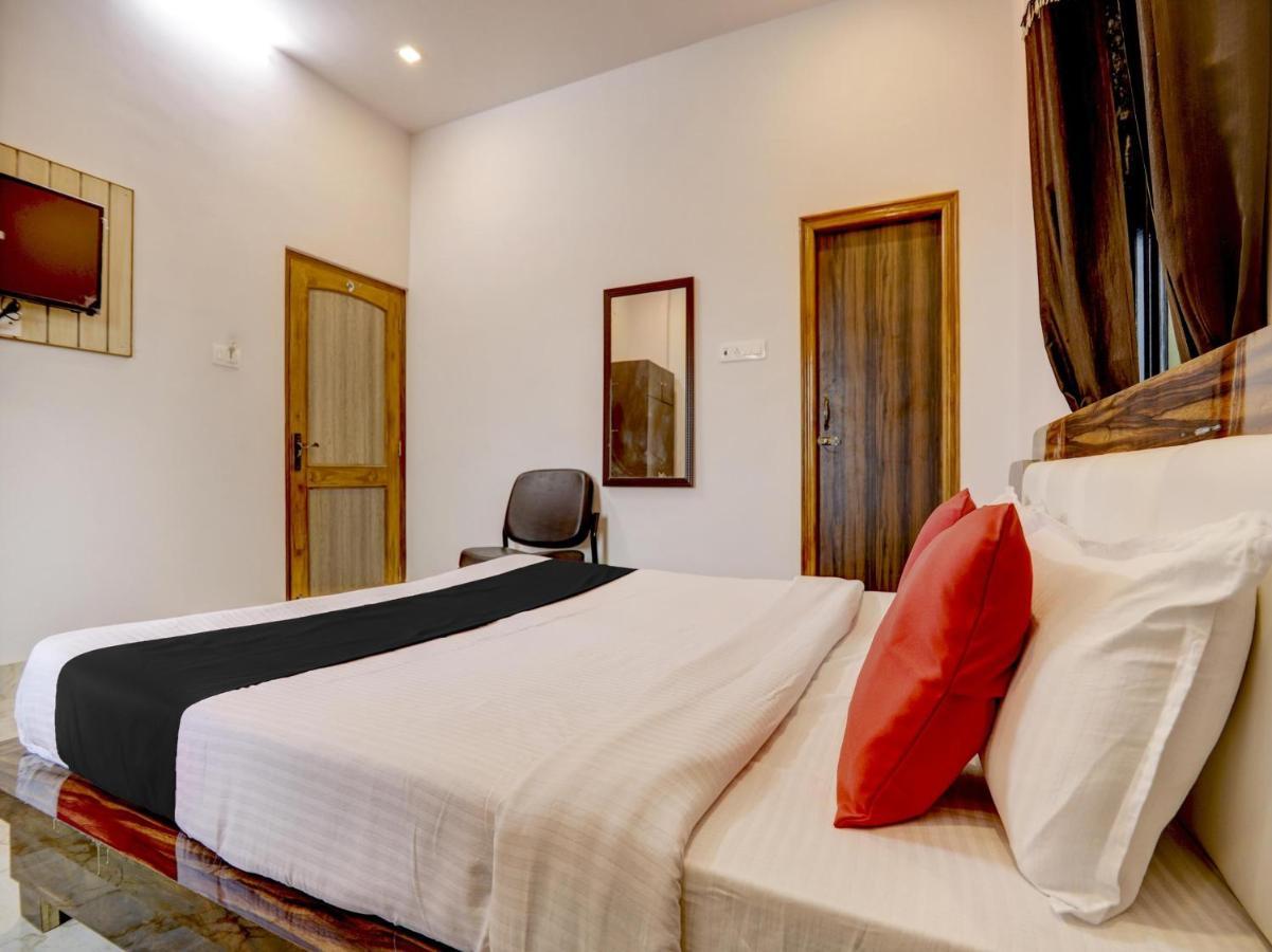 Capital O 72337 Hotel Konkan Tadka Мумбаи Экстерьер фото